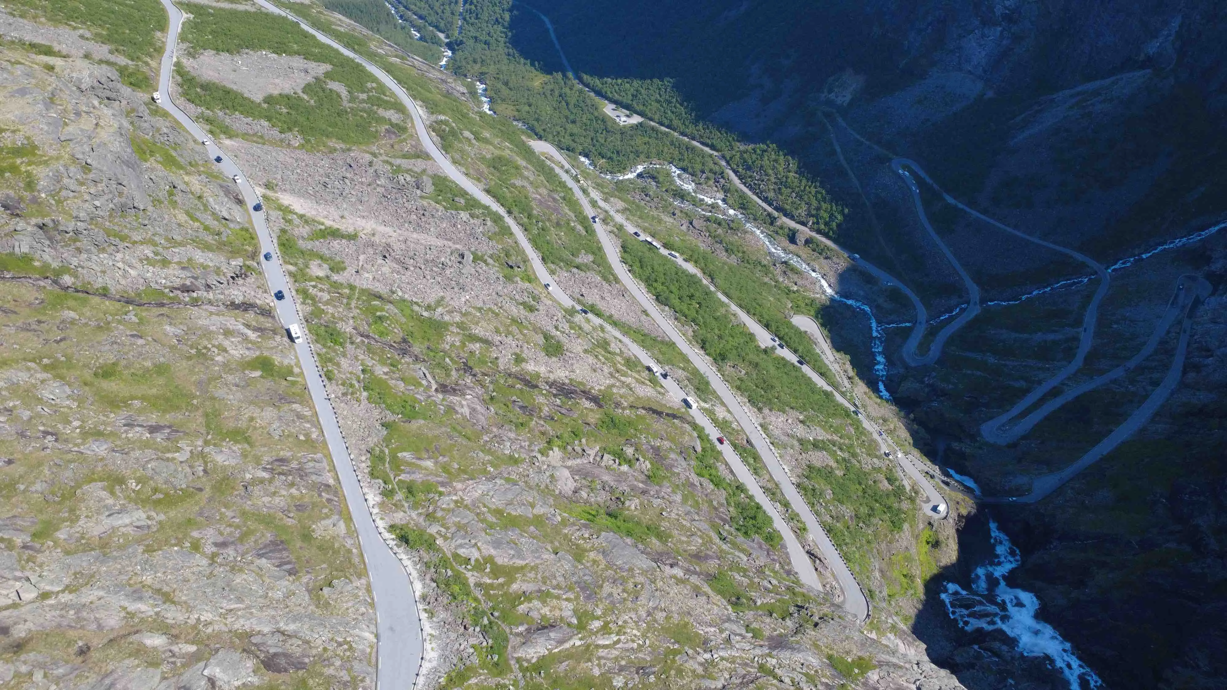 Trollstigen road